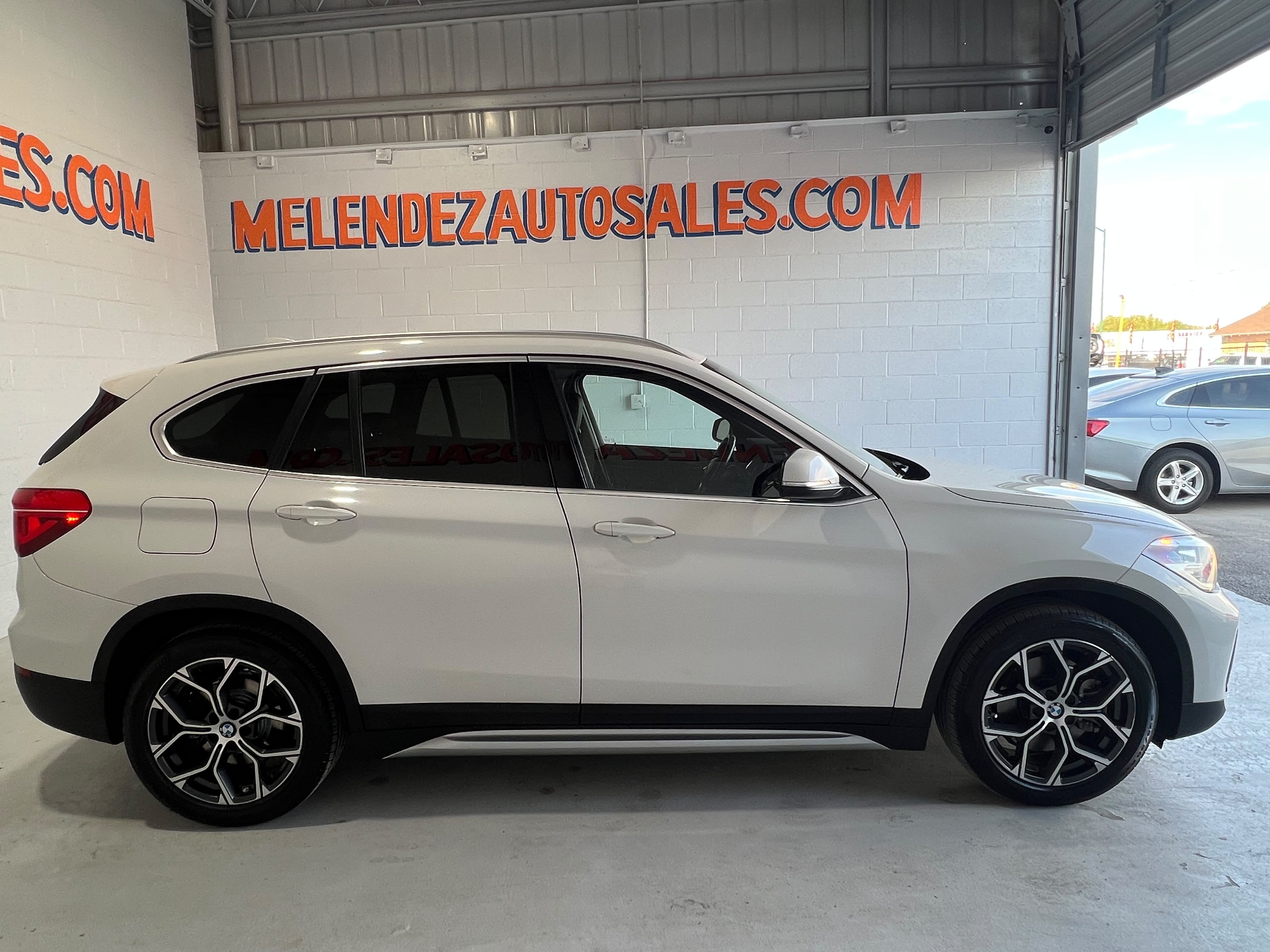 Used 2020 BMW X1 xDrive28i AWD/4WD image 6