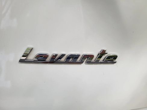 Used 2018 Maserati Levante GranSport image 18