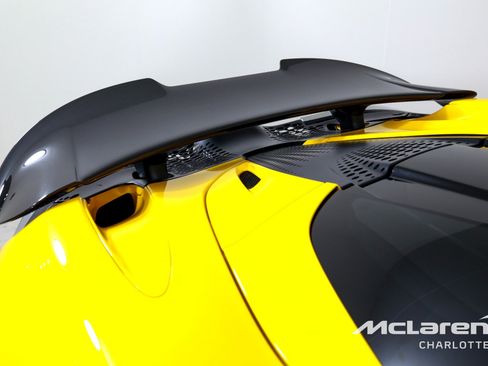 New 2026 McLaren 750S Spider RWD image 30