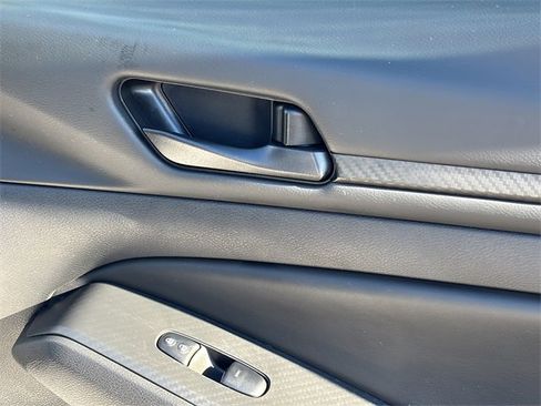 Used 2024 Nissan Altima 2.5 S image 37