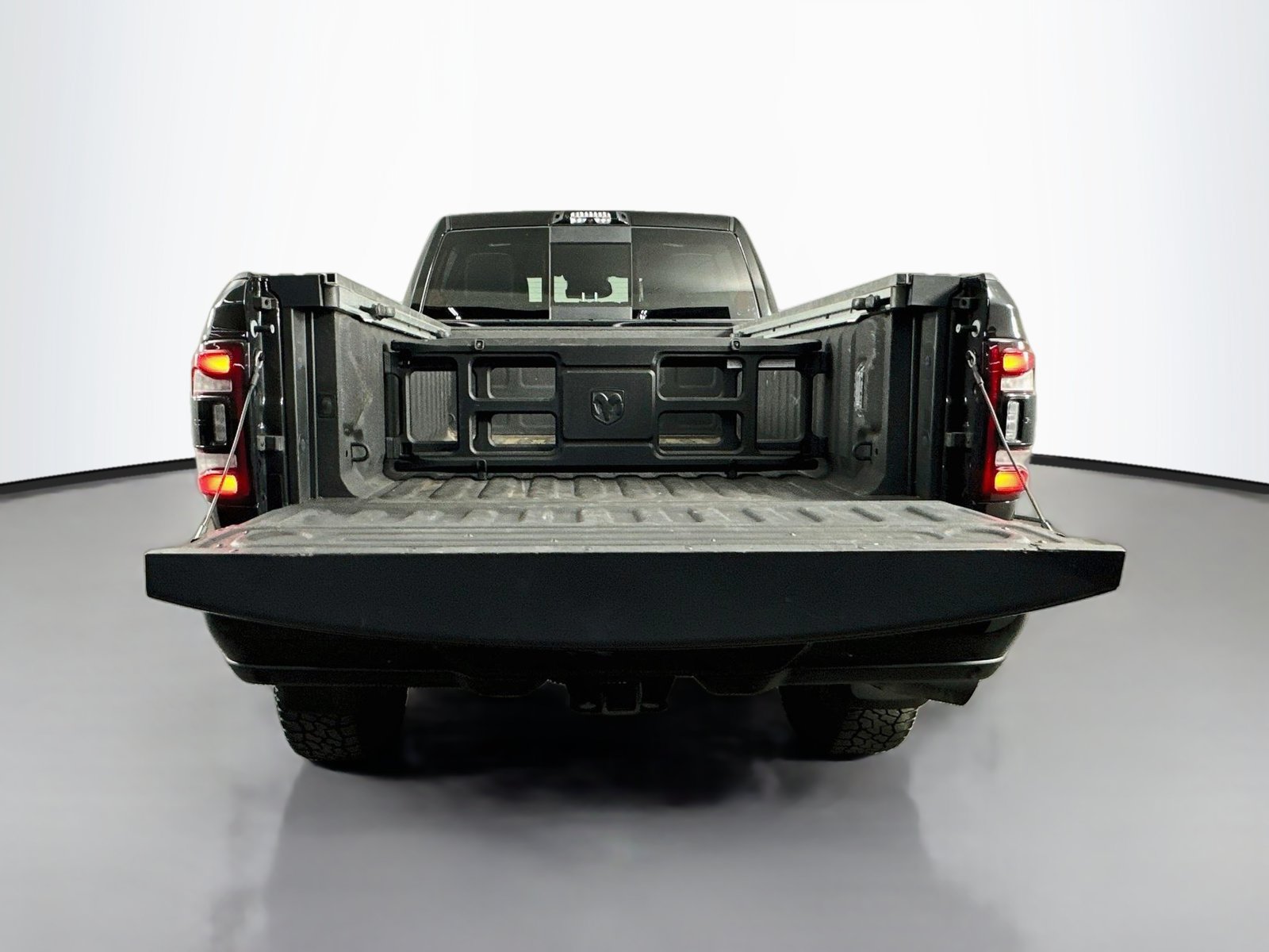 Used 2022 RAM 2500 Limited AWD/4WD image 28