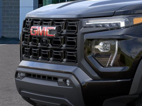 New 2026 GMC Canyon Elevation w/ Convenience Package image 13