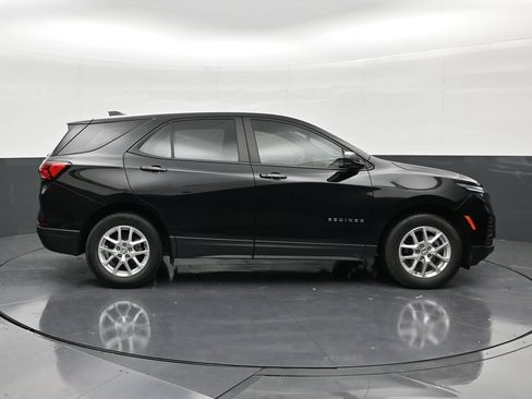 Used 2024 Chevrolet Equinox LS FWD image 6