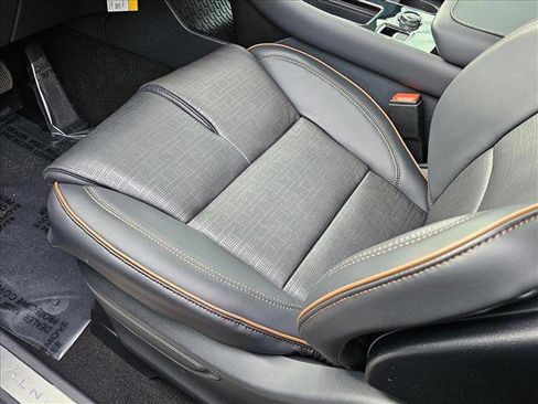 New 2025 Lincoln Aviator Black Label image 4