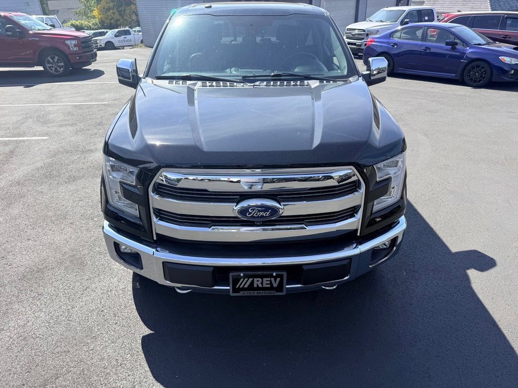Used 2016 Ford F150 Lariat w/ Equipment Group 502A Luxury AWD/4WD image 9