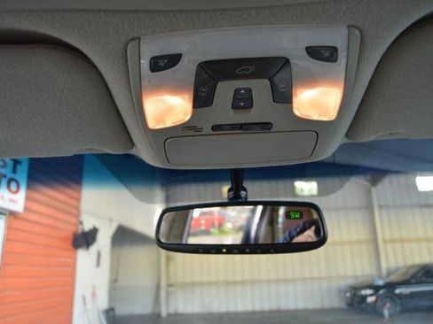 Used 2011 Toyota Sienna XLE w/ XLE Navigation Pkg FWD image 28