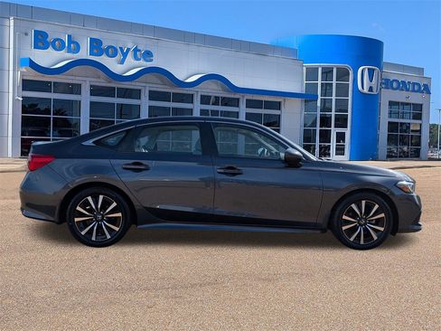 Certified 2023 Honda Civic EX image 6