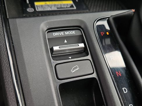 Used 2024 Honda CR-V Sport Touring image 27