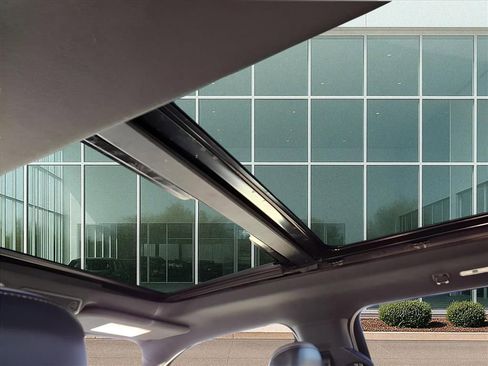 Used 2018 Ford F350 Platinum image 15