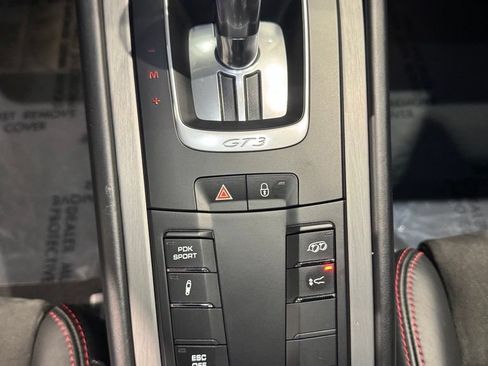 Used 2014 Porsche 911 GT3 w/ Sound Package Plus RWD image 22