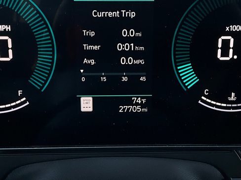 Used 2025 Hyundai Kona SEL image 40