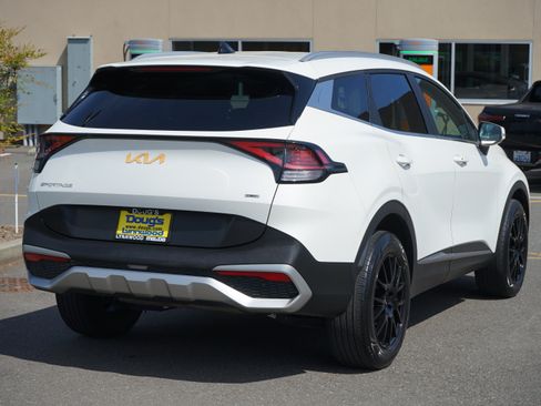 Used 2023 Kia Sportage EX AWD/4WD image 3