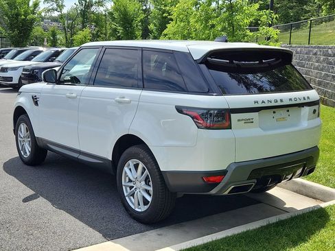 Used 2018 Land Rover Range Rover Sport SE AWD/4WD image 12