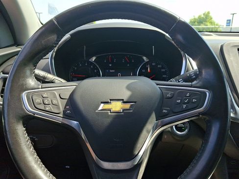 Used 2022 Chevrolet Equinox LT FWD image 19