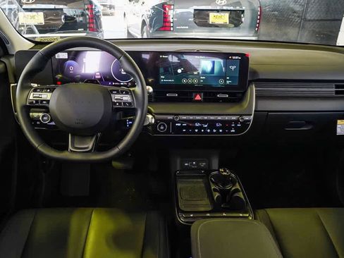 New 2026 Hyundai Ioniq 5 SEL RWD image 13