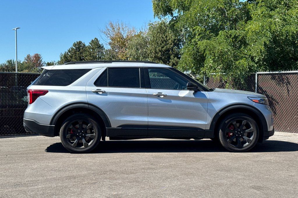Used 2023 Ford Explorer ST w/ Equipment Group 401A AWD/4WD image 3
