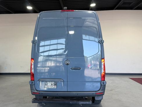 Used 2019 Mercedes-Benz Sprinter 144 image 3
