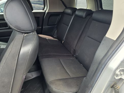 Used 2007 Toyota FJ Cruiser 4WD image 7