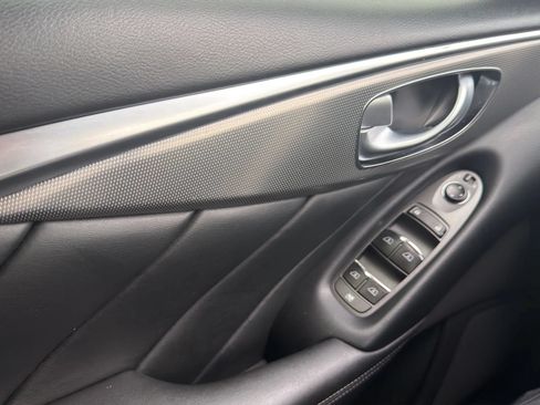 Used 2018 INFINITI Q50 Sport RWD image 18