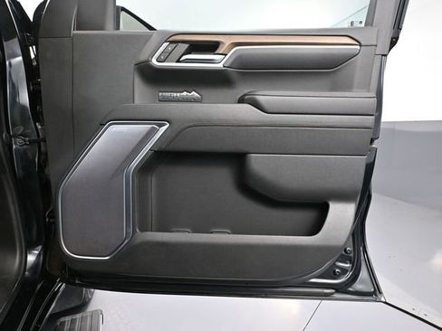 Used 2023 Chevrolet Silverado 1500 High Country w/ High Country Premium Package image 53