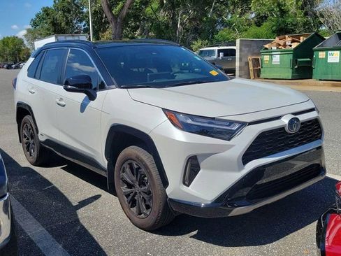 Used 2024 Toyota RAV4 XSE AWD/4WD image 1