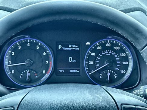 Used 2020 Hyundai Kona SEL FWD image 16