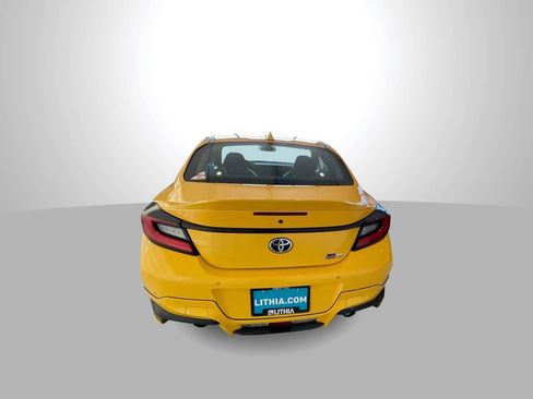 New 2026 Toyota GR86 YUZU Limited image 7