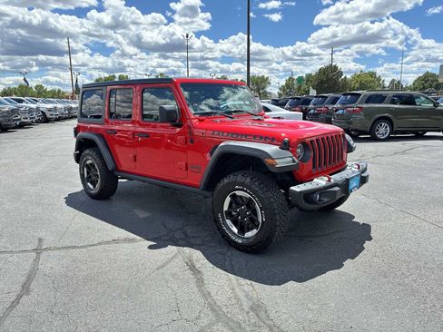 Used 2018 Jeep Wrangler Unlimited Rubicon AWD/4WD image 2