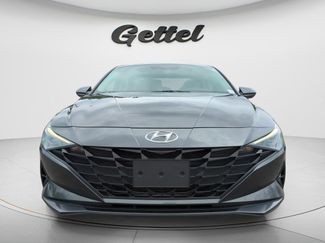 Used 2022 Hyundai Elantra SEL FWD video 2