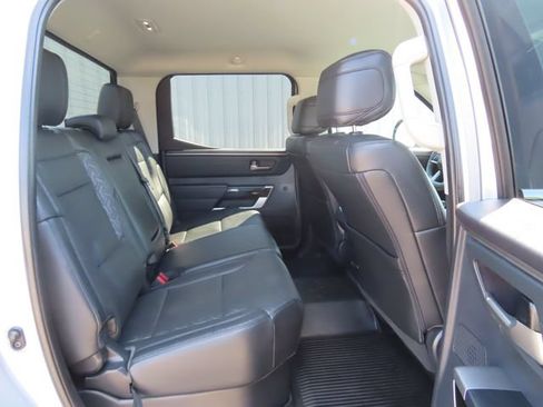 Used 2023 Toyota Tundra Limited AWD/4WD image 30
