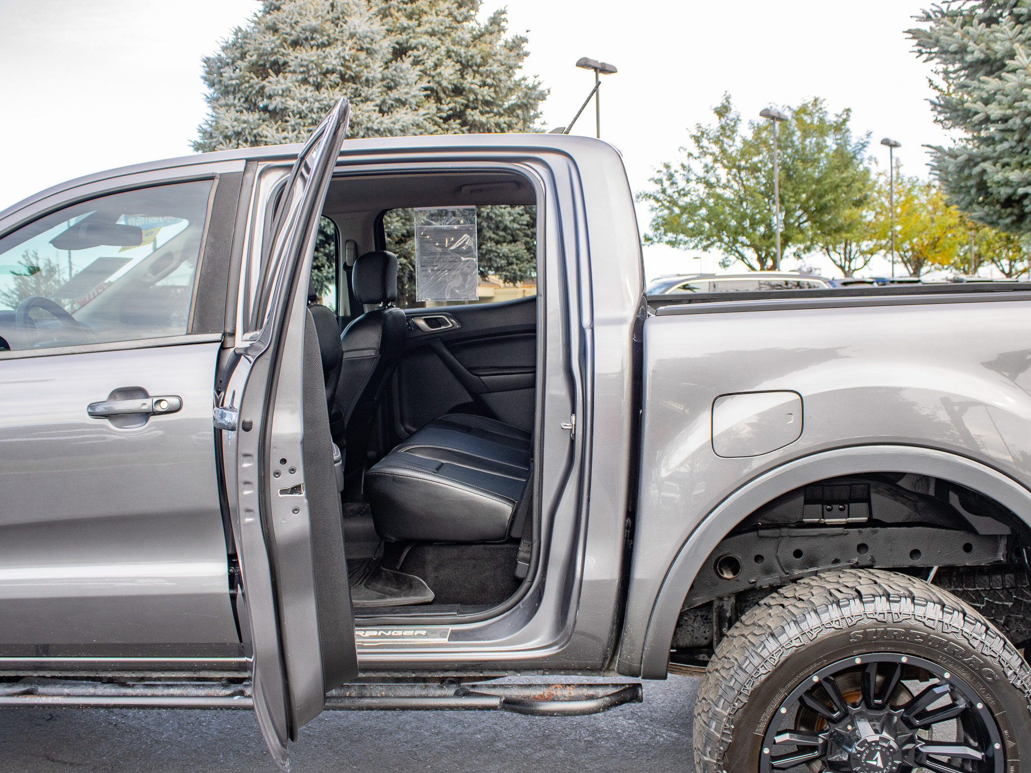 Used 2021 Ford Ranger Lariat w/ FX4 Off-Road Package AWD/4WD image 14
