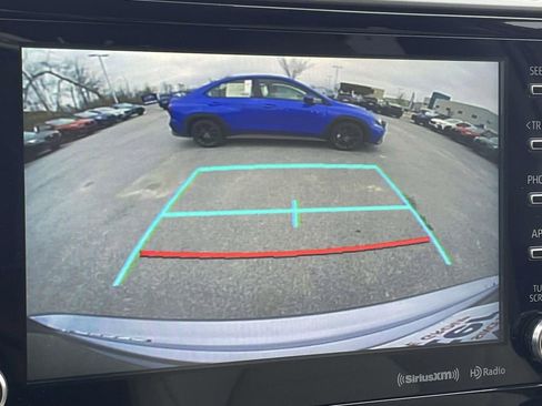 Used 2020 Toyota Highlander XLE image 18