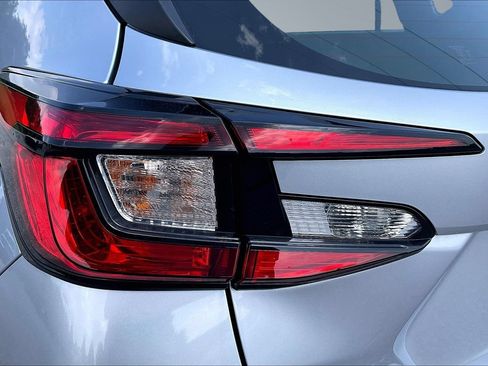 Certified 2024 Subaru Impreza 2.0i AWD/4WD image 30