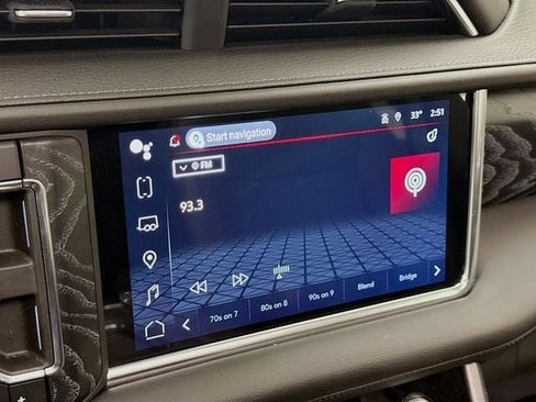 Used 2023 GMC Yukon Denali image 18