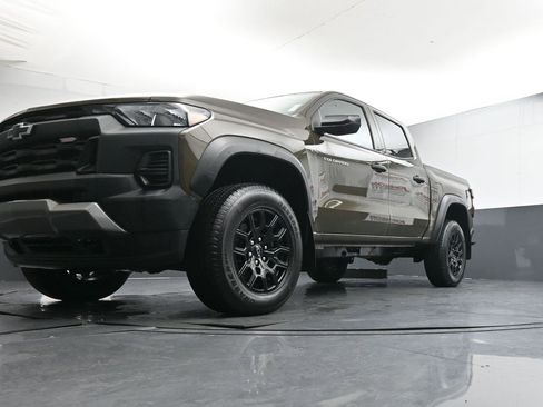 Used 2023 Chevrolet Colorado Trail Boss image 34