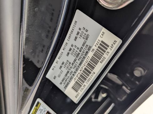 Used 2023 MAZDA MAZDA3 s image 25