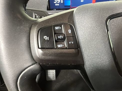 Used 2022 Ford Mustang Mach-E Select RWD image 17