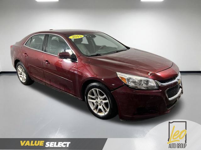 Used 2015 Chevrolet Malibu LT w/ Power Convenience Package FWD image 4