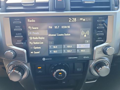 Used 2021 Toyota 4Runner SR5 Premium w/ Moonroof Package AWD/4WD image 14