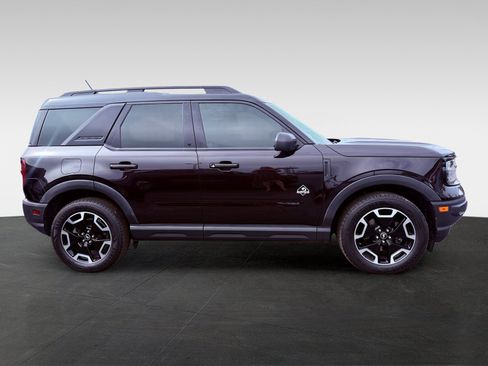 Used 2021 Ford Bronco Sport Outer Banks AWD/4WD image 6