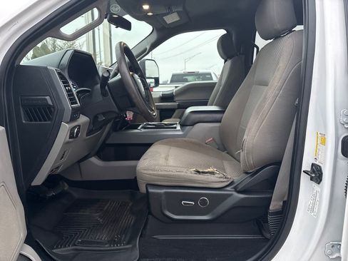 Used 2019 Ford F250 XLT w/ XLT Value Package image 14