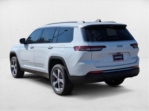 New 2025 Jeep Grand Cherokee L Limited w/ Luxury Tech Group II image 9