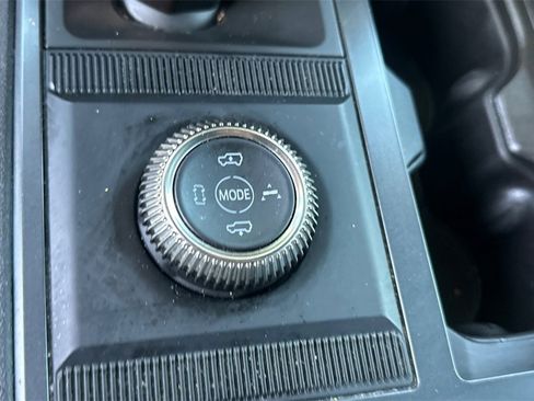 Used 2024 GMC Hummer EV 2X w/ Extreme Off-Road Package image 42