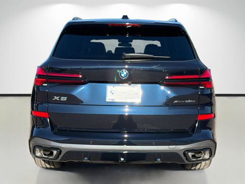 New 2026 BMW X5 xDrive50e w/ M Sport Package image 4