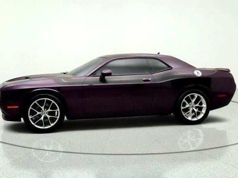 Used 2020 Dodge Challenger SXT w/ Plus Package RWD image 8