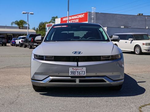 Used 2024 Hyundai Ioniq 5 Limited image 9