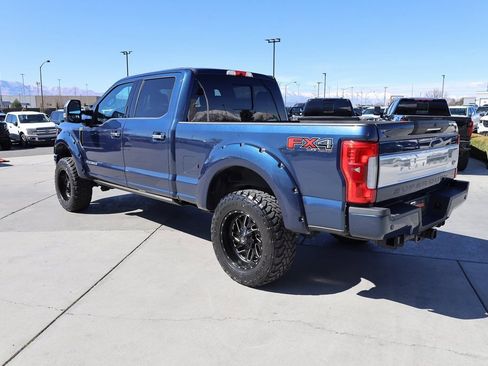 Used 2019 Ford F350 Platinum w/ Platinum Ultimate Package image 4