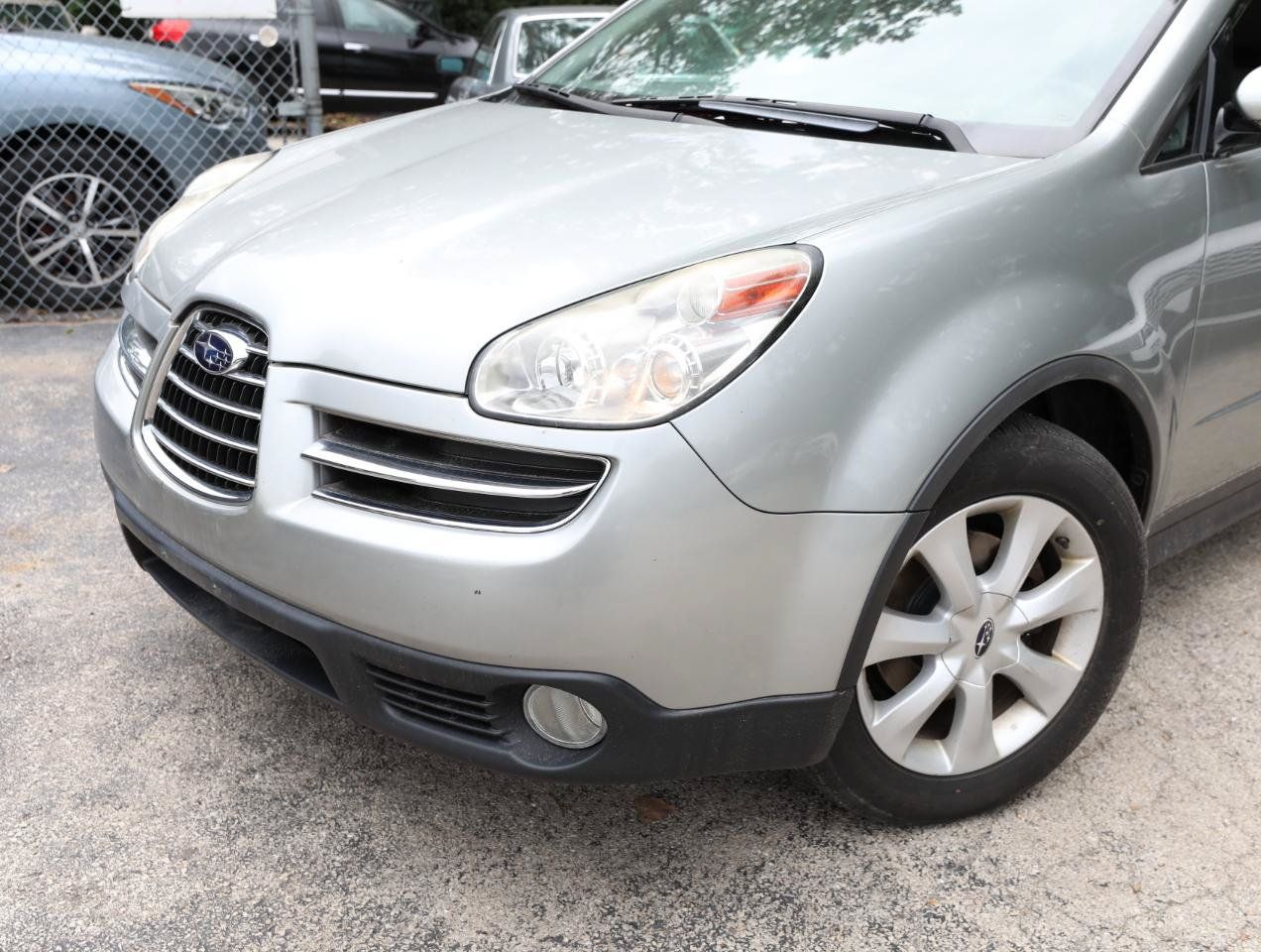 Used 2006 Subaru Tribeca Limited AWD/4WD image 2