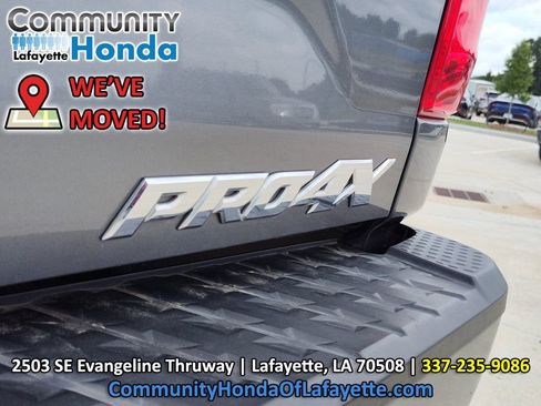 Used 2019 Nissan Titan PRO-4X AWD/4WD image 8