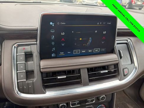 Used 2024 Chevrolet Suburban Z71 w/ Luxury Package image 16